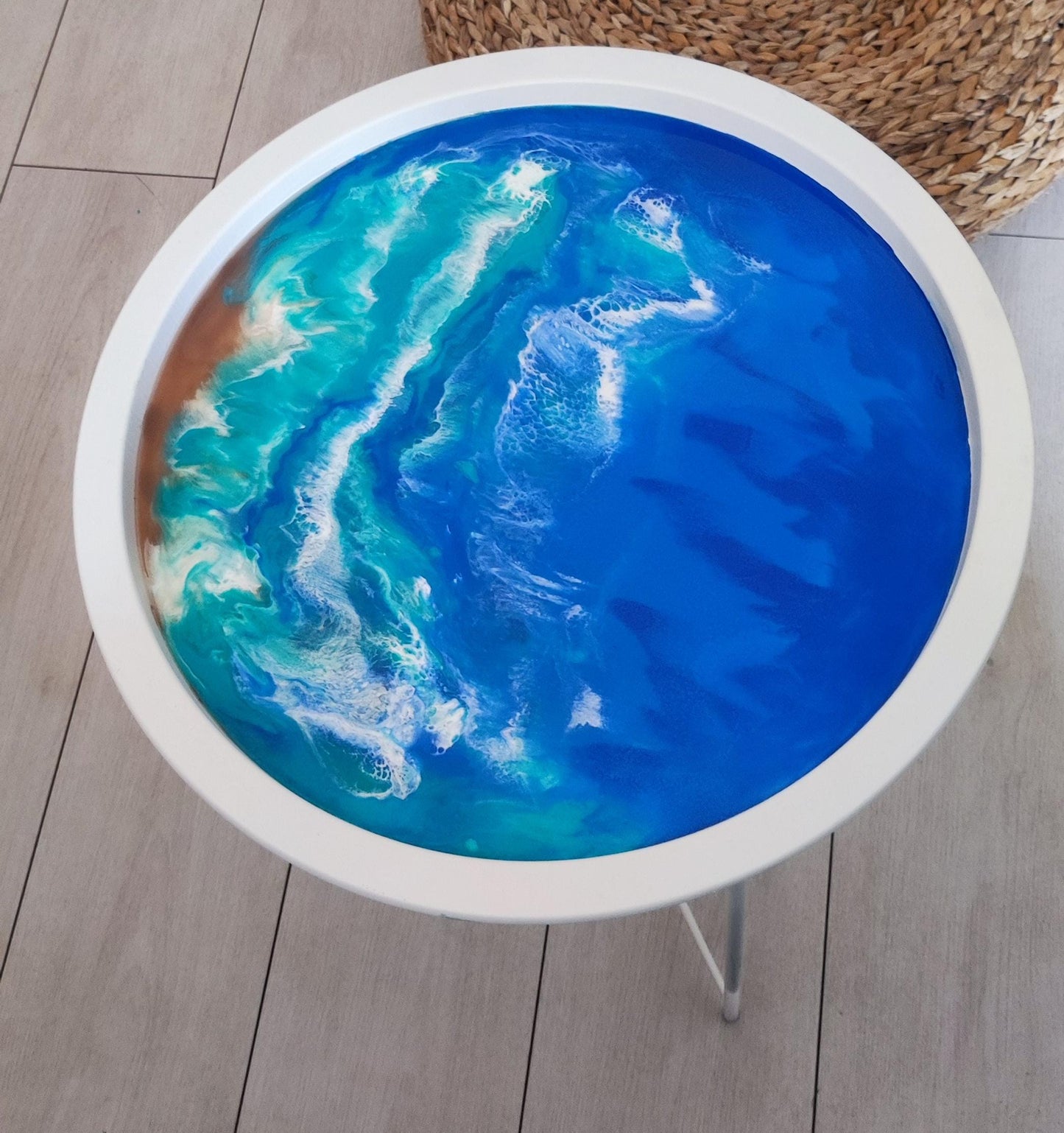 Unique Coastal Resin Top Metal Tray Table - Contemporary Bedside Coffee Table with Seaside Design