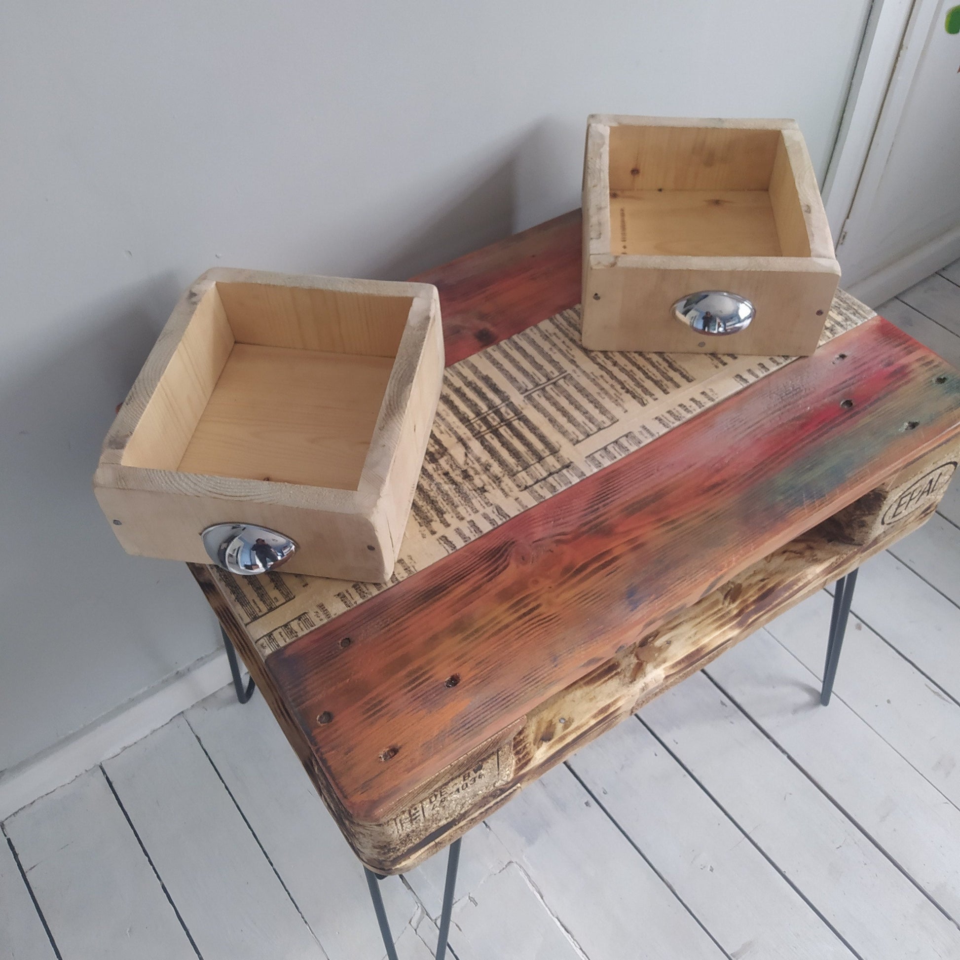 Steampunk Recycled Pallet Coffee Table with Metal Legs - Unique Industrial Design for Any Room