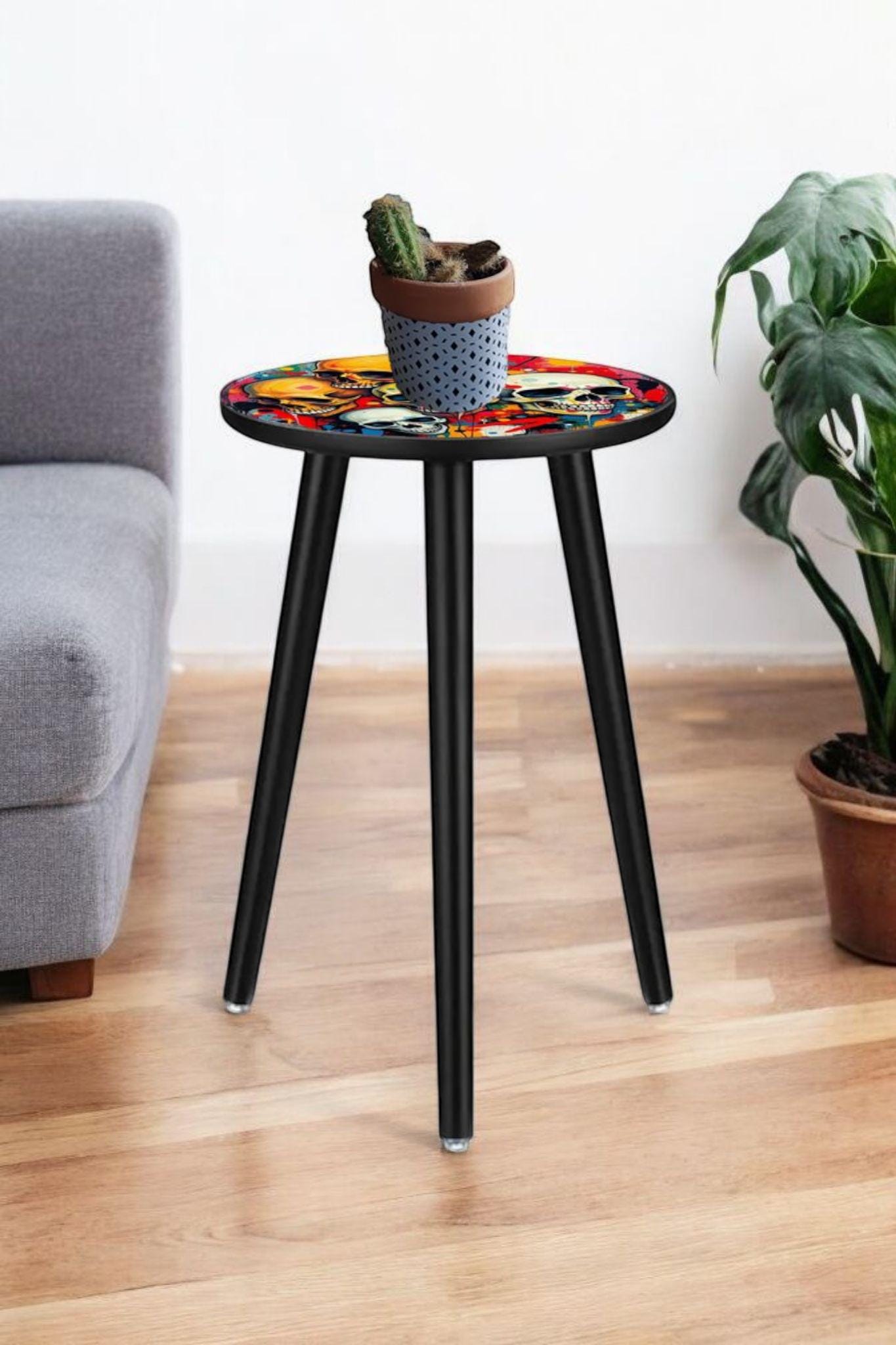 Retro Planter Table with Custom Design - High-Quality Wood Stand, Water-Resistant Paint, Unique Home Decor